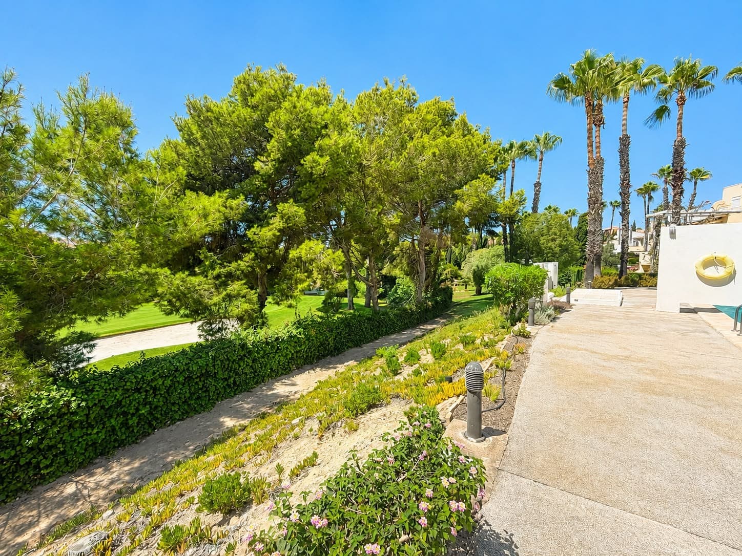 3 bed Detached Villa in Villamartin - 7