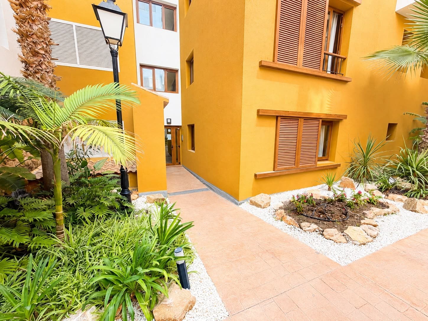 Apartamento Planta Media de 2 dormitorios en Punta Prima - 26