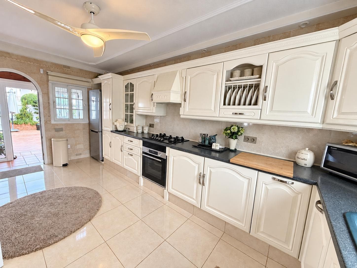 3 bed Detached Villa in Orihuela Costa - 19