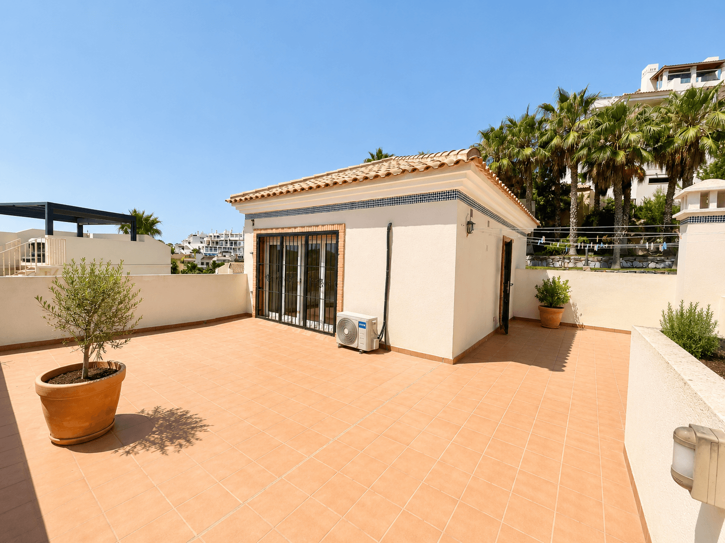 Villa - Chalet de 5 dormitorios en Orihuela Costa - 18