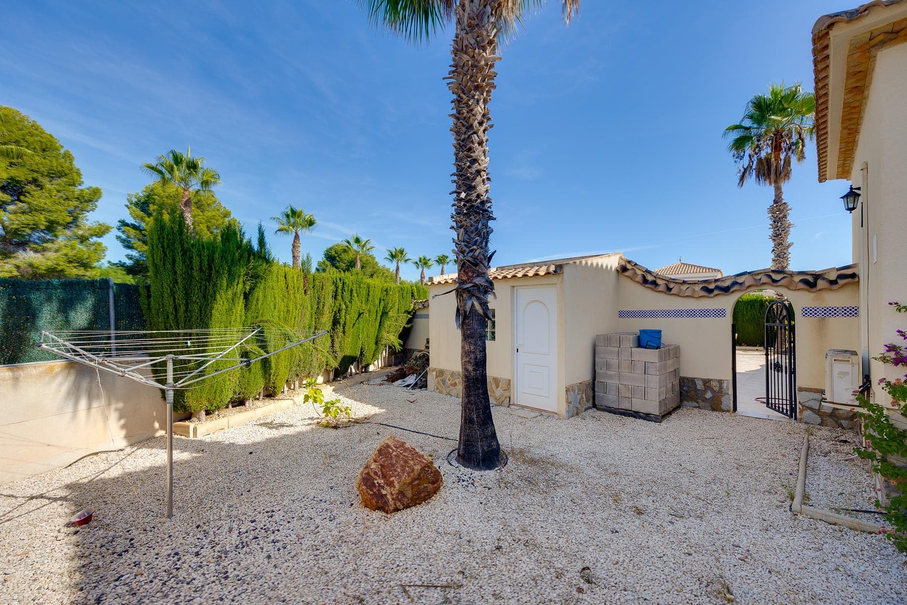 Vrijstaande Villa met 3 slaapkamers in Orihuela Costa - 31