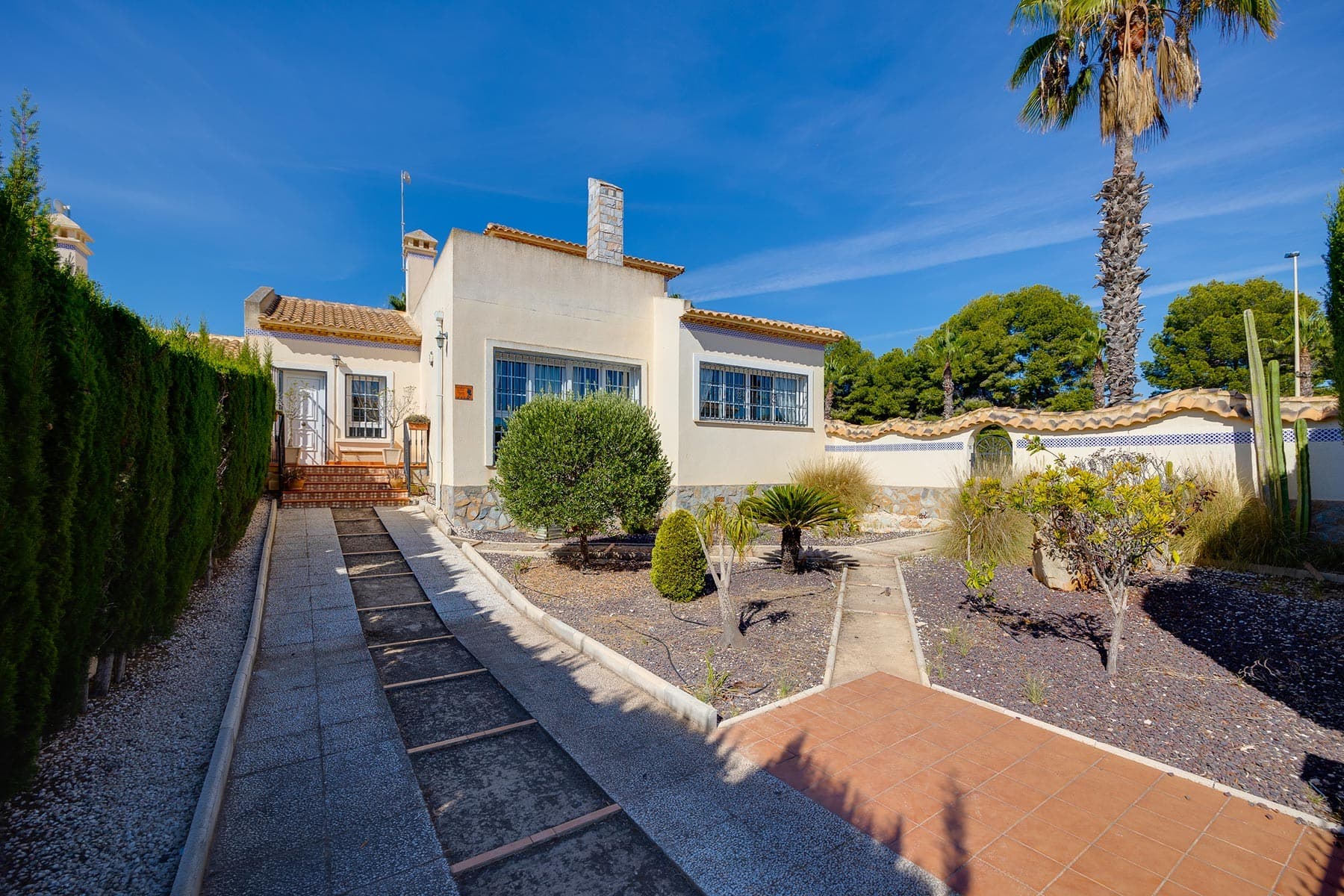 Vrijstaande Villa met 3 slaapkamers in Orihuela Costa - 29