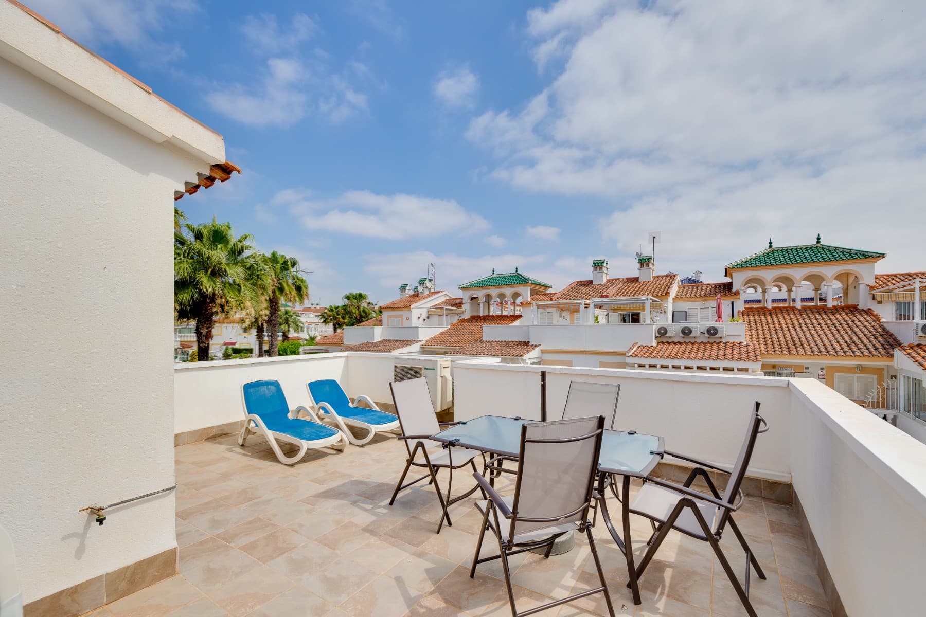 Tussenverdieping Appartement met 2 slaapkamers in Orihuela Costa - 33