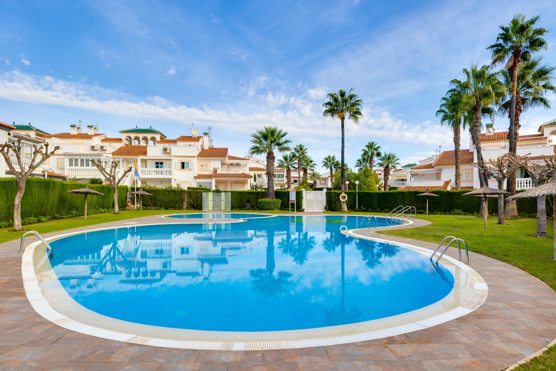 Tussenverdieping Appartement met 2 slaapkamers in Orihuela Costa - 1