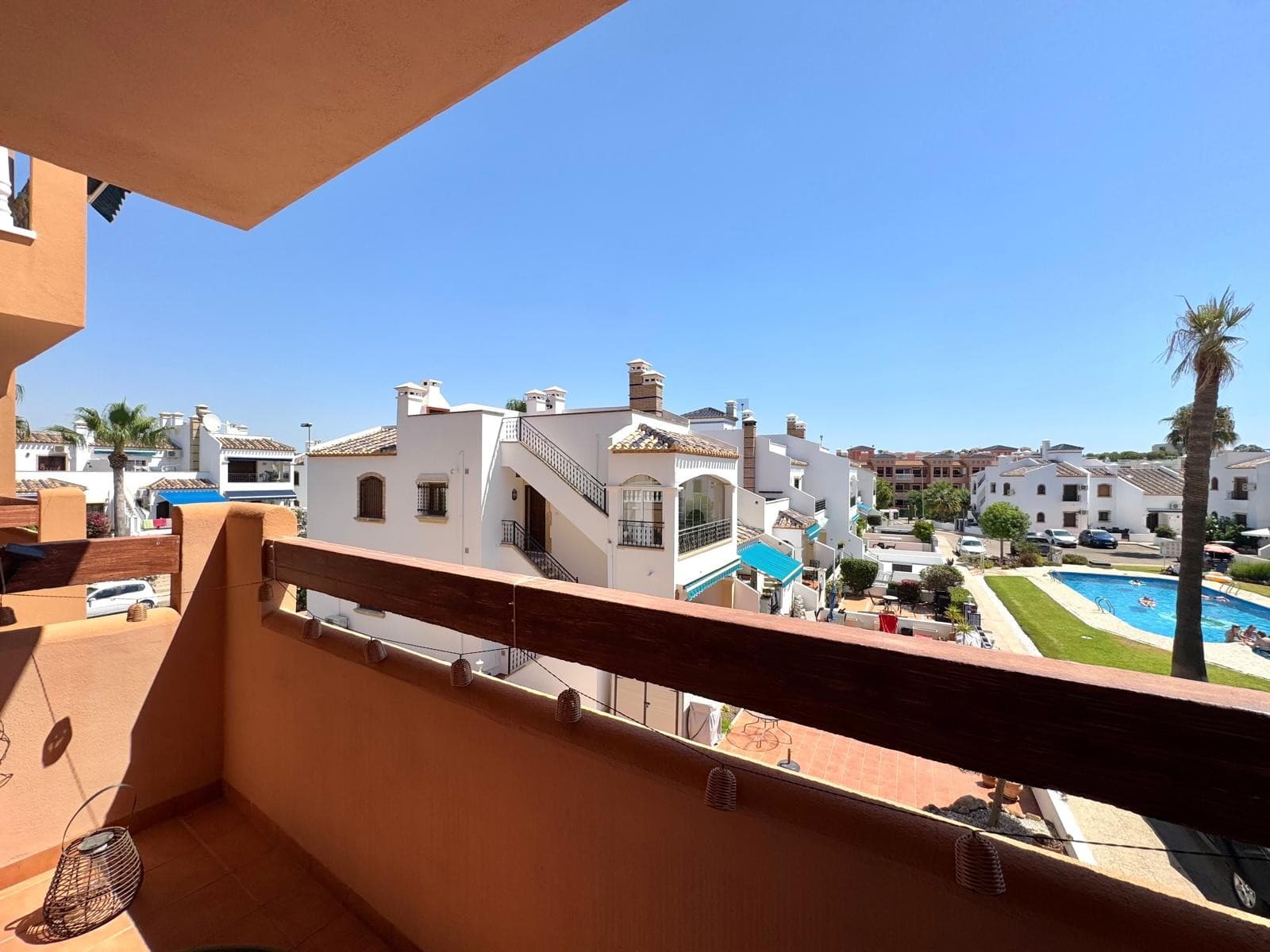 Apartamento Planta Media de 2 dormitorios en Orihuela Costa - 10