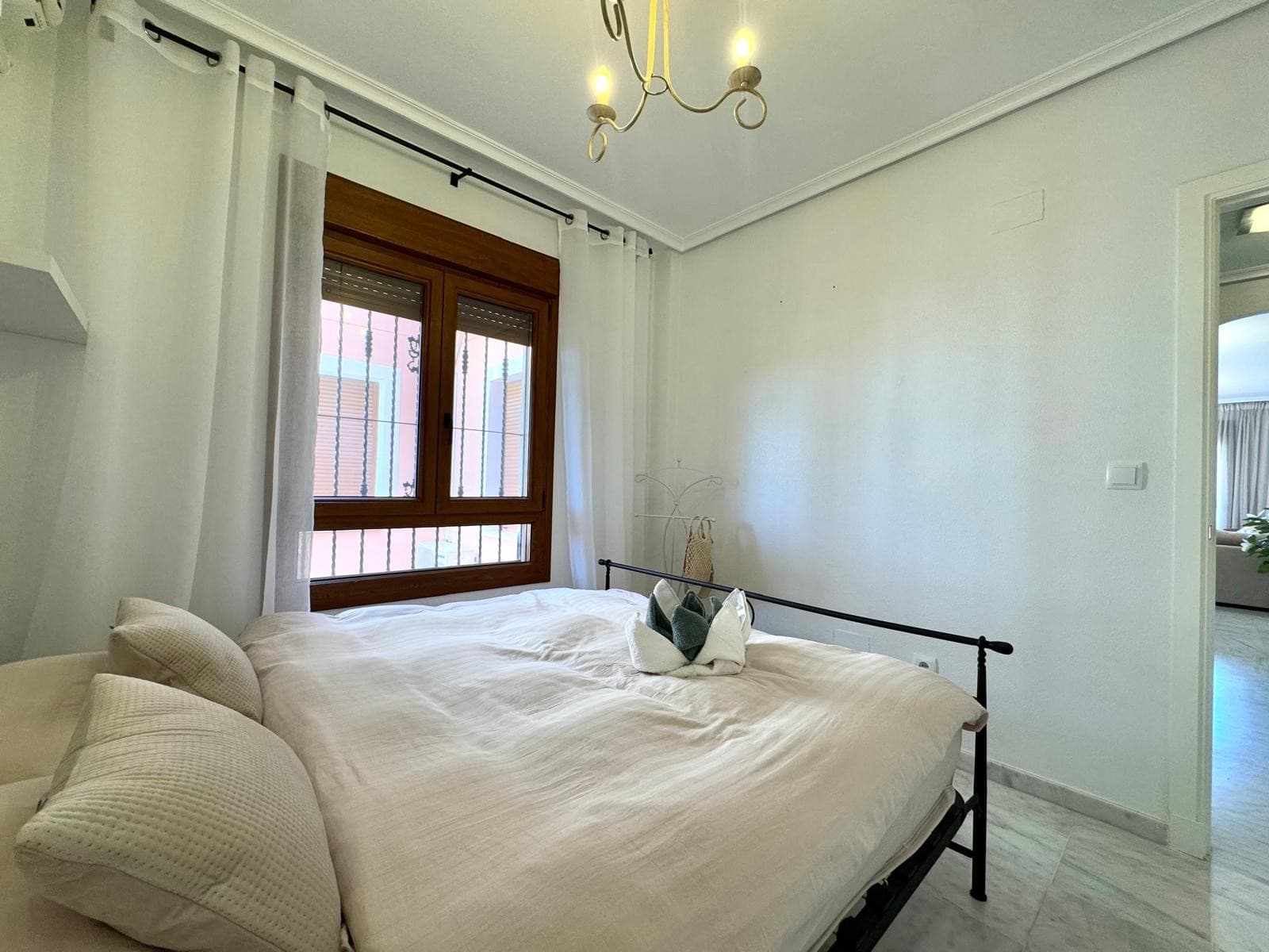 Apartamento Planta Media de 2 dormitorios en Orihuela Costa - 15