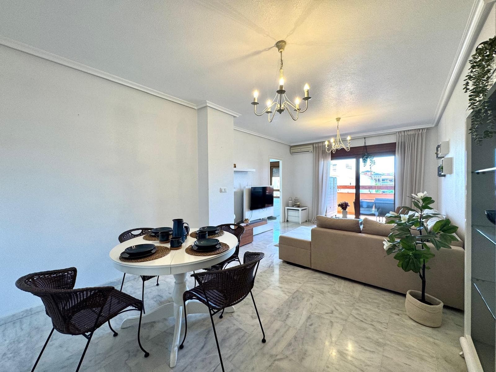 Apartamento Planta Media de 2 dormitorios en Orihuela Costa - 4