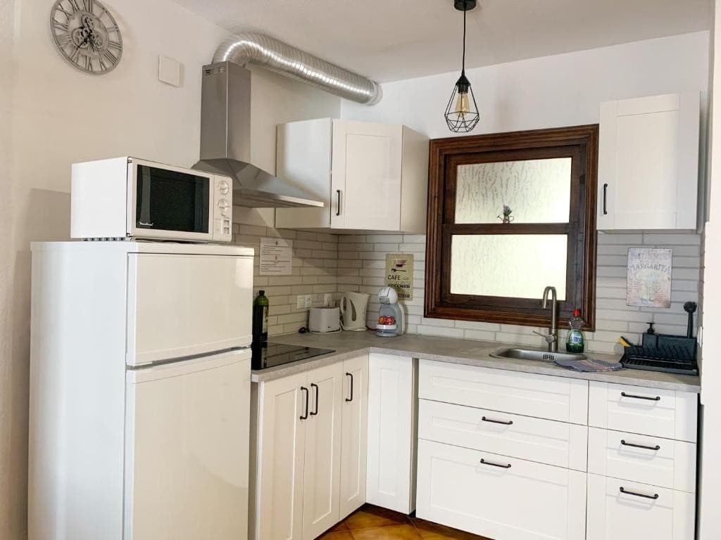 2 bed Middle Floor Apartment in Orihuela Costa - 6
