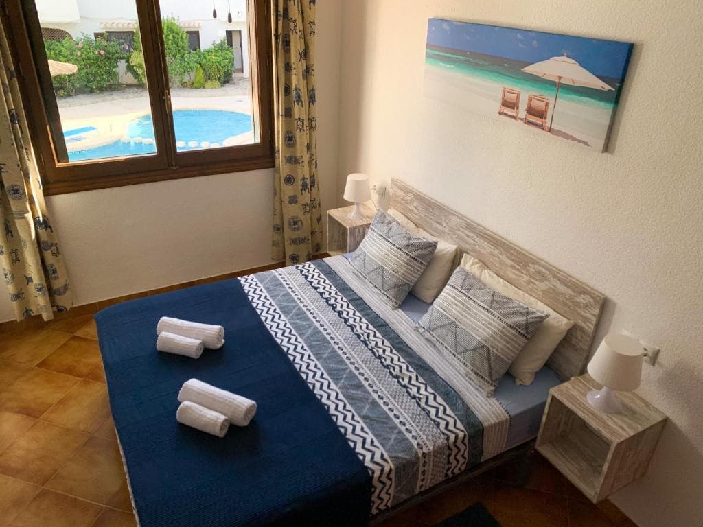 2 bed Middle Floor Apartment in Orihuela Costa - 9