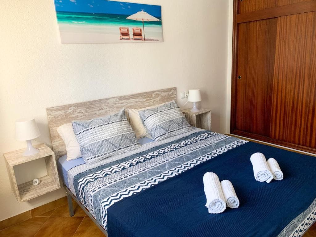 2 bed Middle Floor Apartment in Orihuela Costa - 8