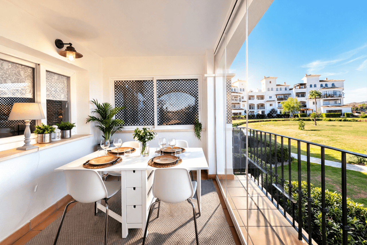 Apartamento Planta Media de 2 dormitorios en Hacienda Riquelme - 1