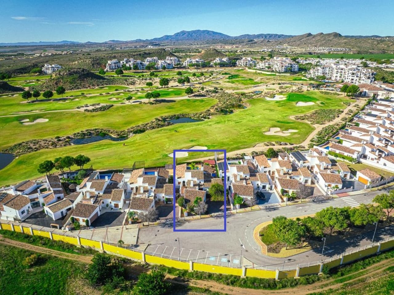 3 bed Detached Villa in El Valle Golf Resort - 3