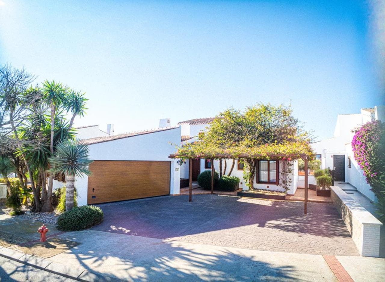3 bed Detached Villa in El Valle Golf Resort - 19
