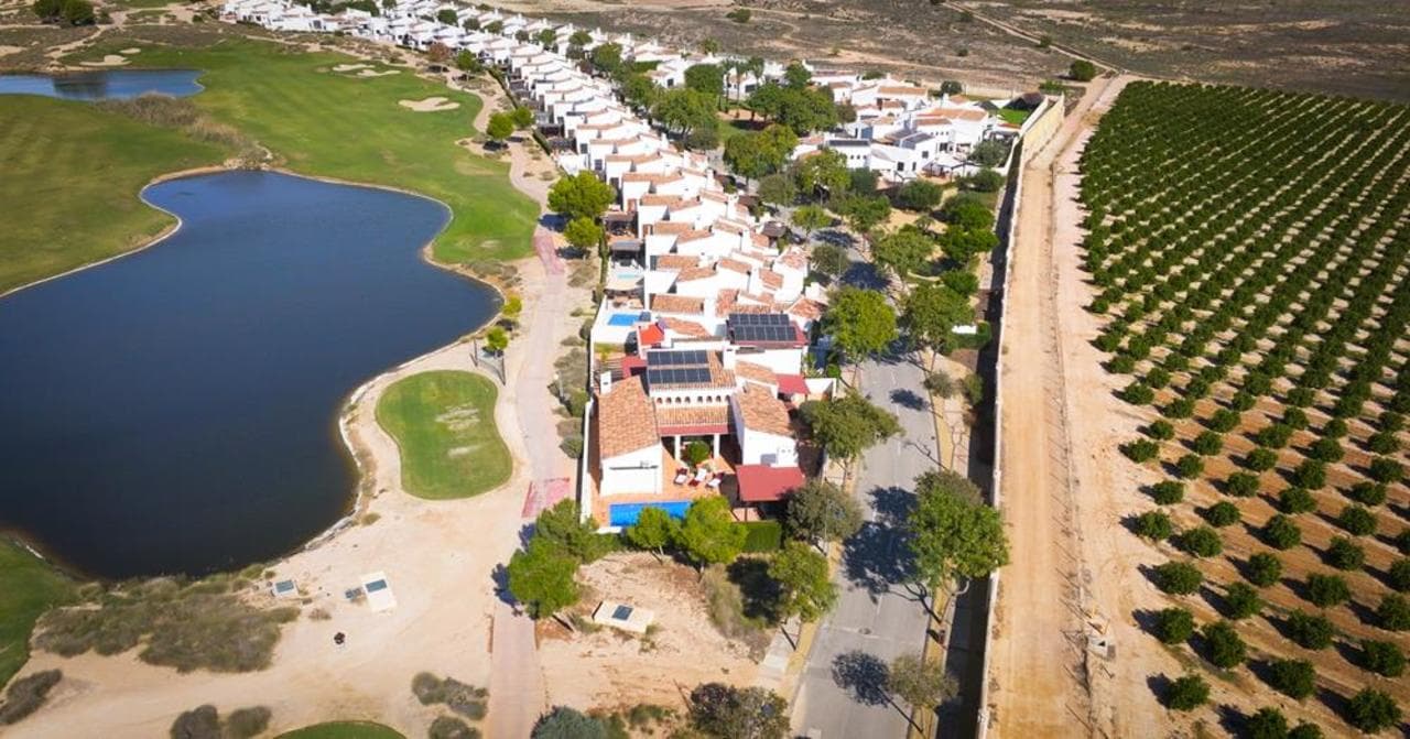 Villa - Chalet de 5 dormitorios en El Valle Golf Resort - 6