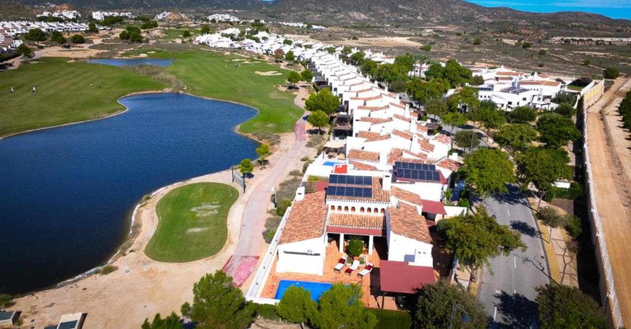 Villa - Chalet de 5 dormitorios en El Valle Golf Resort - 8