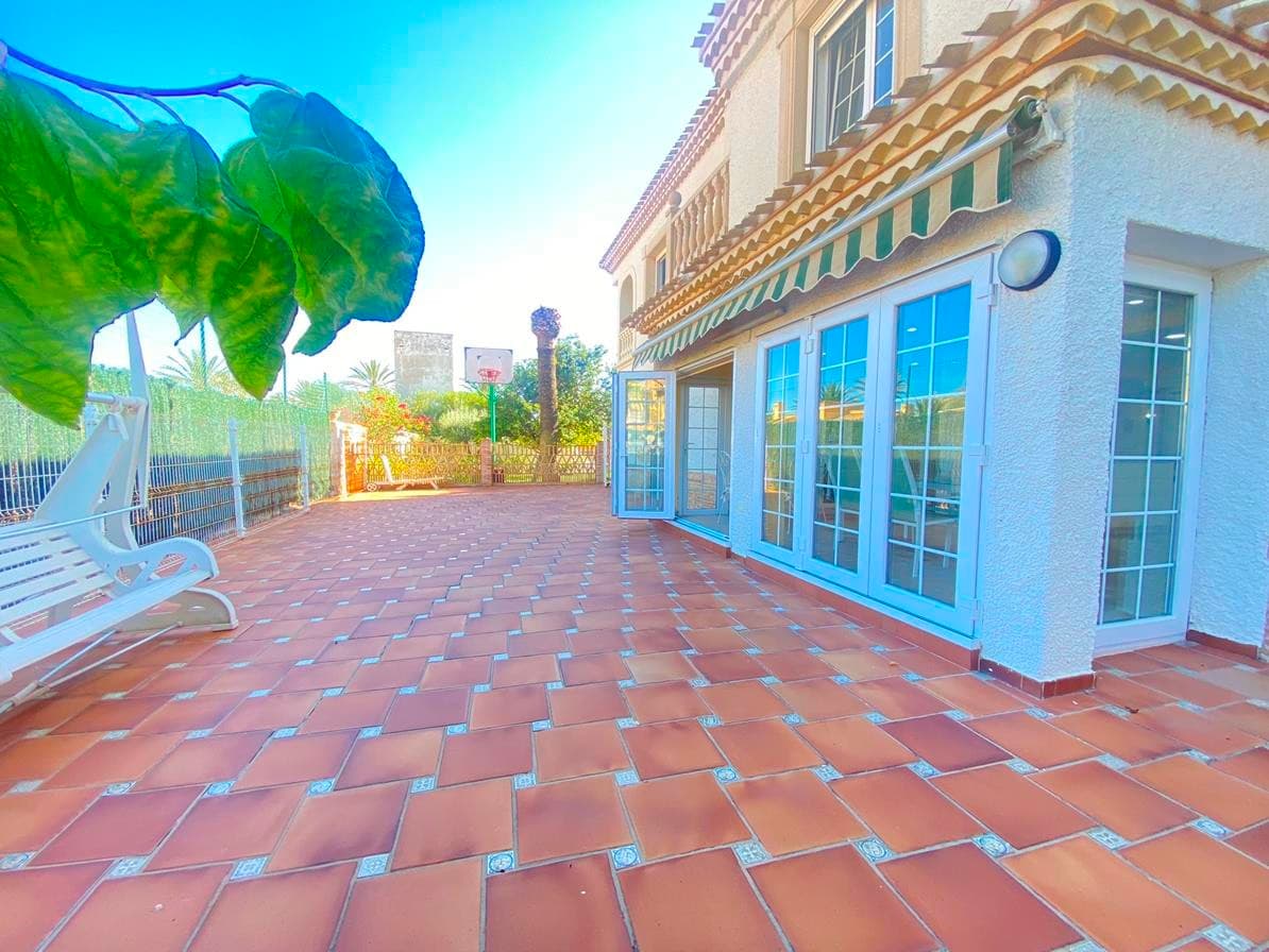 Villa - Chalet de 8 dormitorios en Cabo Roig - 38