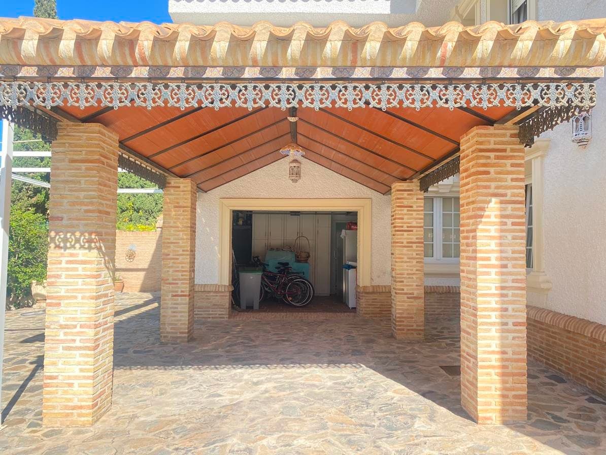 Villa - Chalet de 8 dormitorios en Cabo Roig - 26
