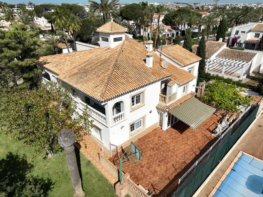 Villa - Chalet de 8 dormitorios en Cabo Roig - 14