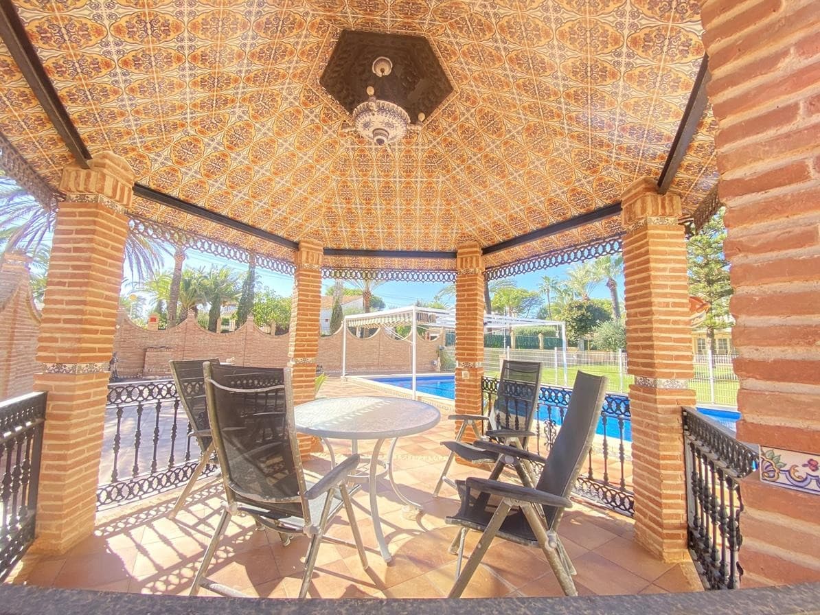 Villa - Chalet de 8 dormitorios en Cabo Roig - 19