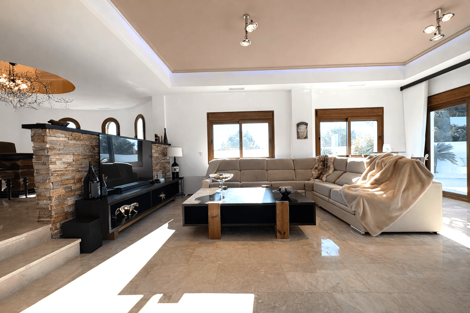 Vrijstaande Villa met 4 slaapkamers in Altaona Golf and Country Village - 21