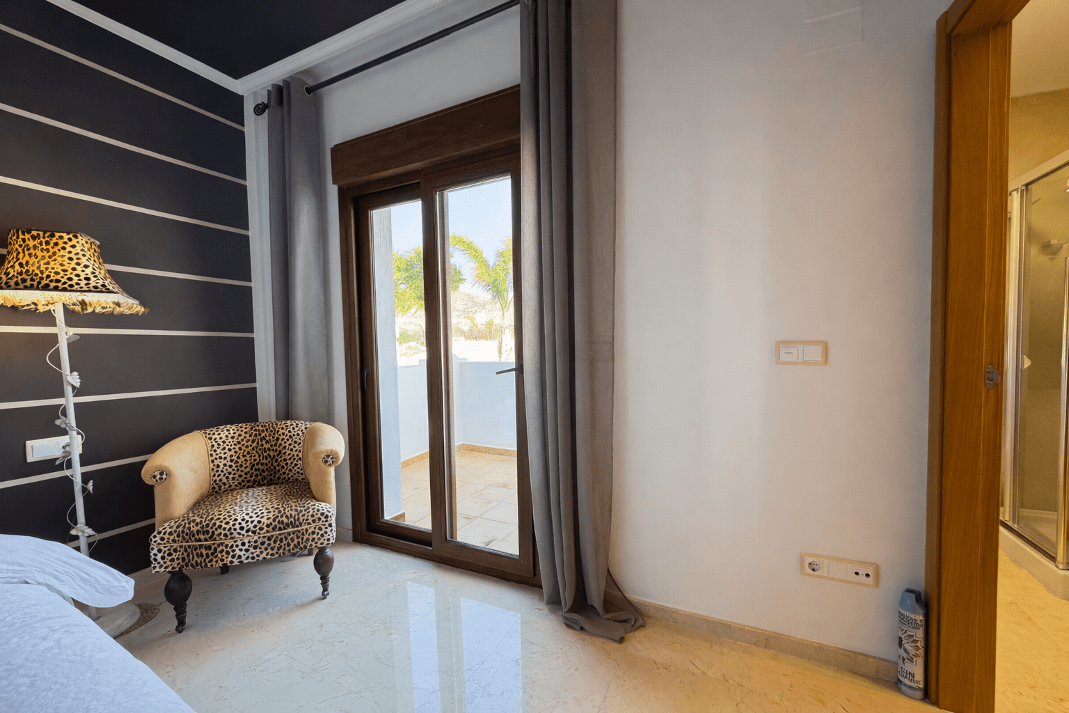 Vrijstaande Villa met 4 slaapkamers in Altaona Golf and Country Village - 43