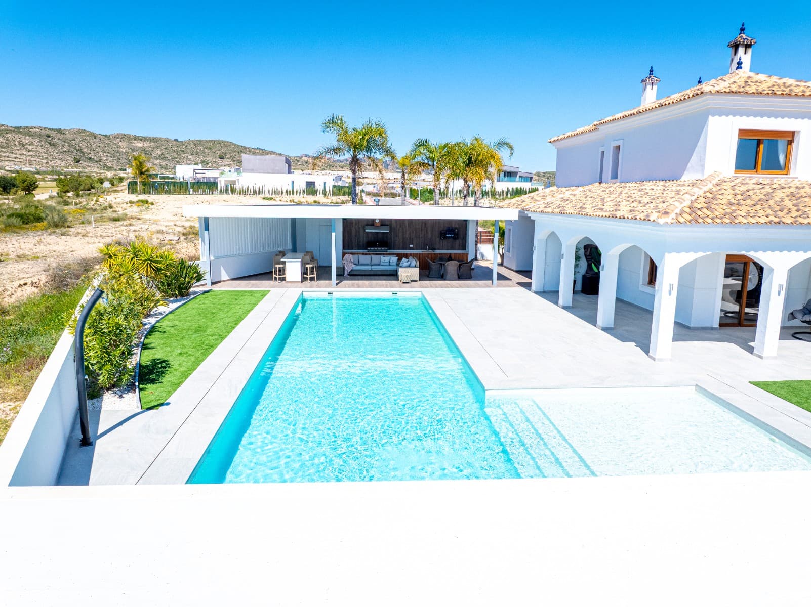 Vrijstaande Villa met 4 slaapkamers in Altaona Golf and Country Village - 49