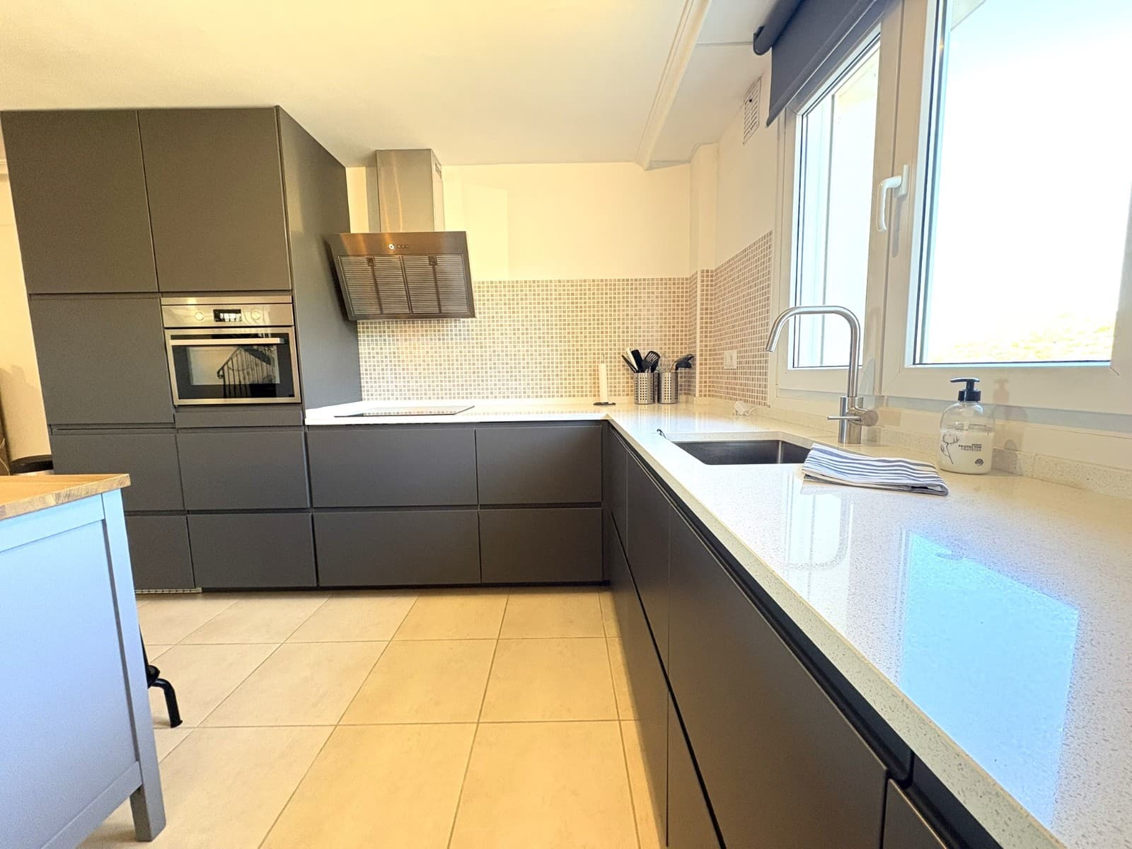 3 bed Middle Floor Apartment in Altaona Golf and Country Village - 12