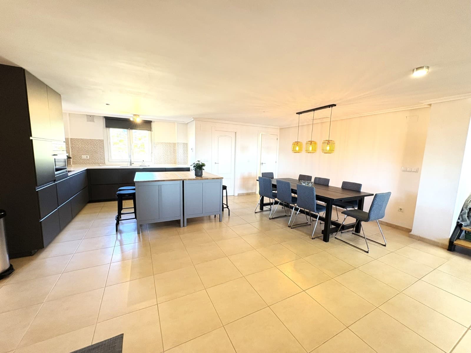 3 bed Middle Floor Apartment in Altaona Golf and Country Village - 4
