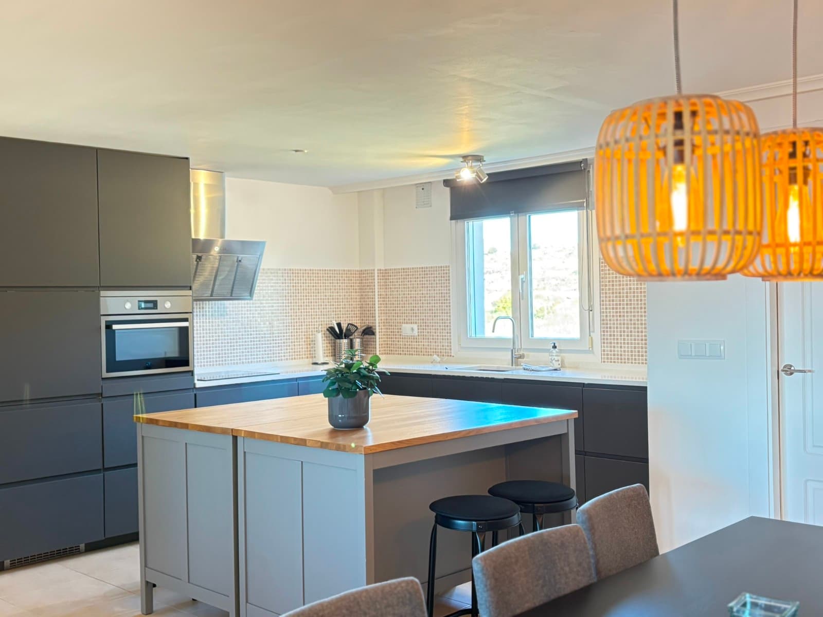 3 bed Middle Floor Apartment in Altaona Golf and Country Village - 9