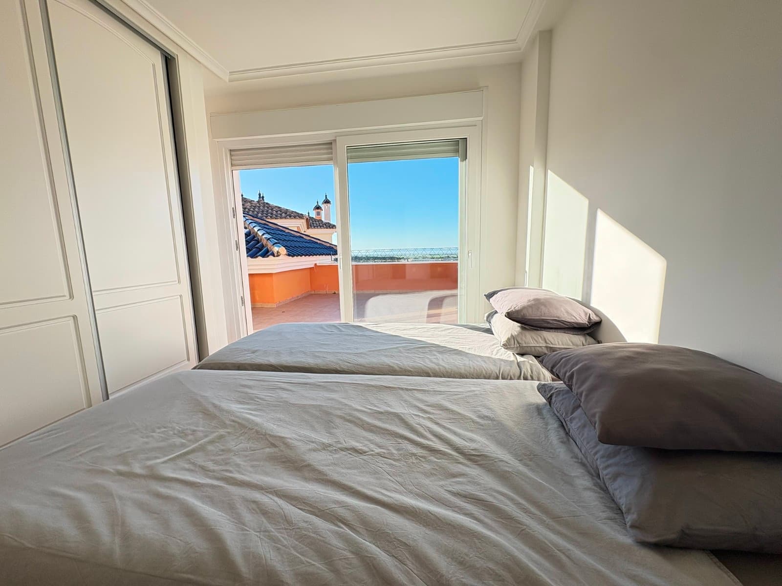 3 bed Middle Floor Apartment in Altaona Golf and Country Village - 21