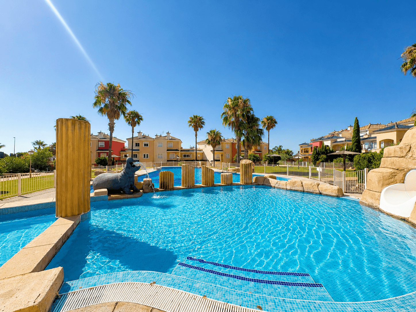 Apartamento Planta Media de 2 dormitorios en Altaona Golf and Country Village - 2
