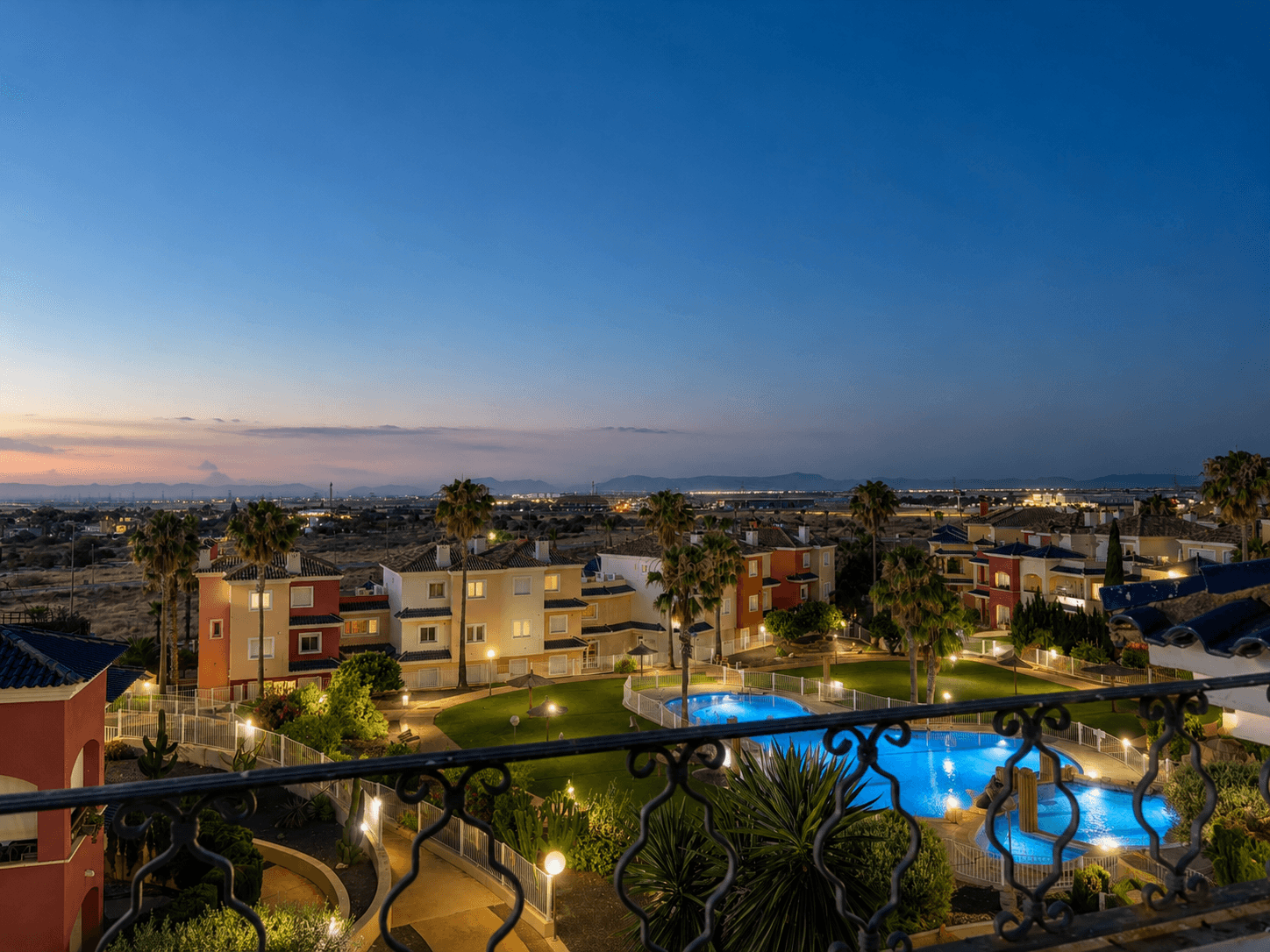 Tussenverdieping Appartement met 2 slaapkamers in Altaona Golf and Country Village - 30