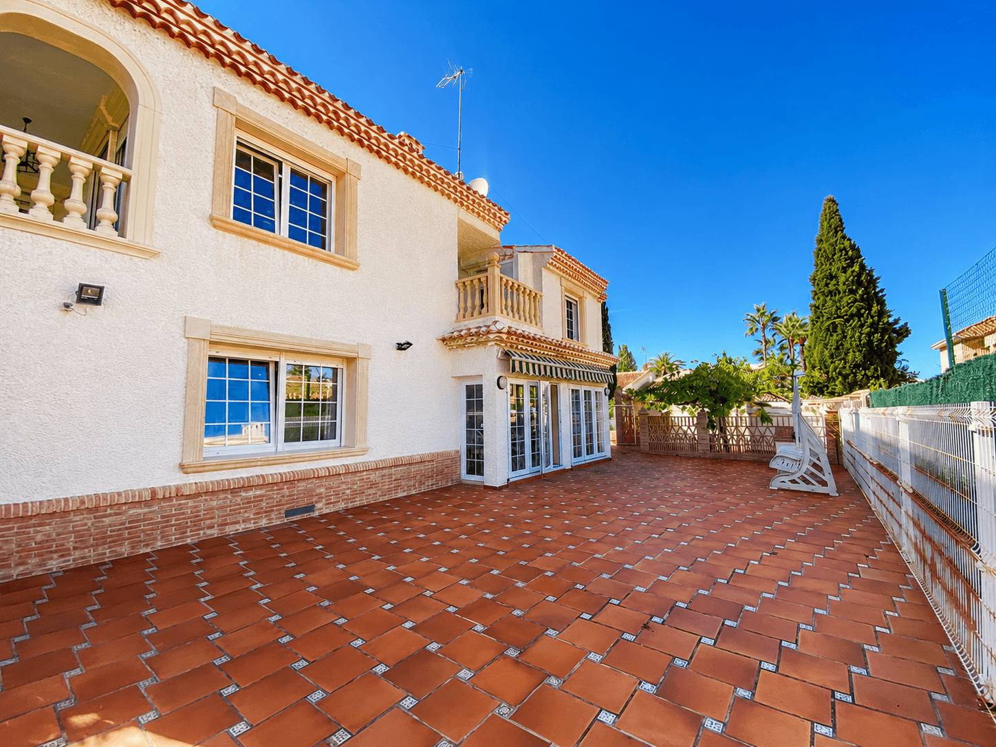 Villa - Chalet de 8 dormitorios en Cabo Roig - 23