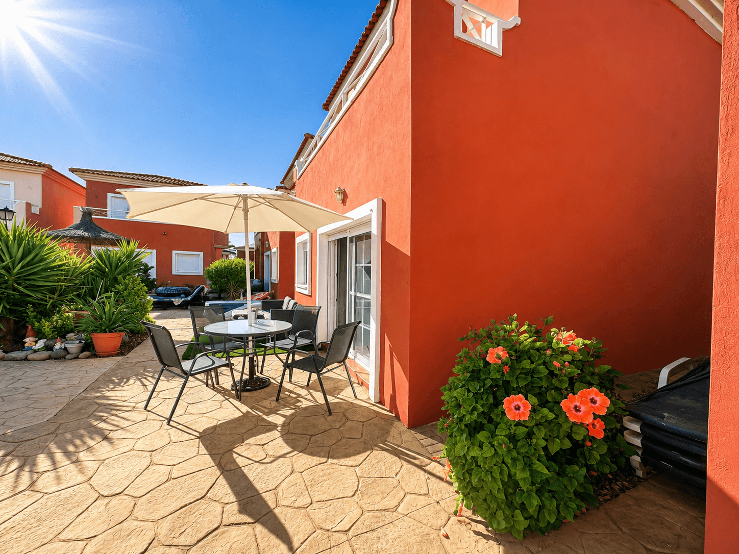Vrijstaande Villa met 2 slaapkamers in Altaona Golf and Country Village