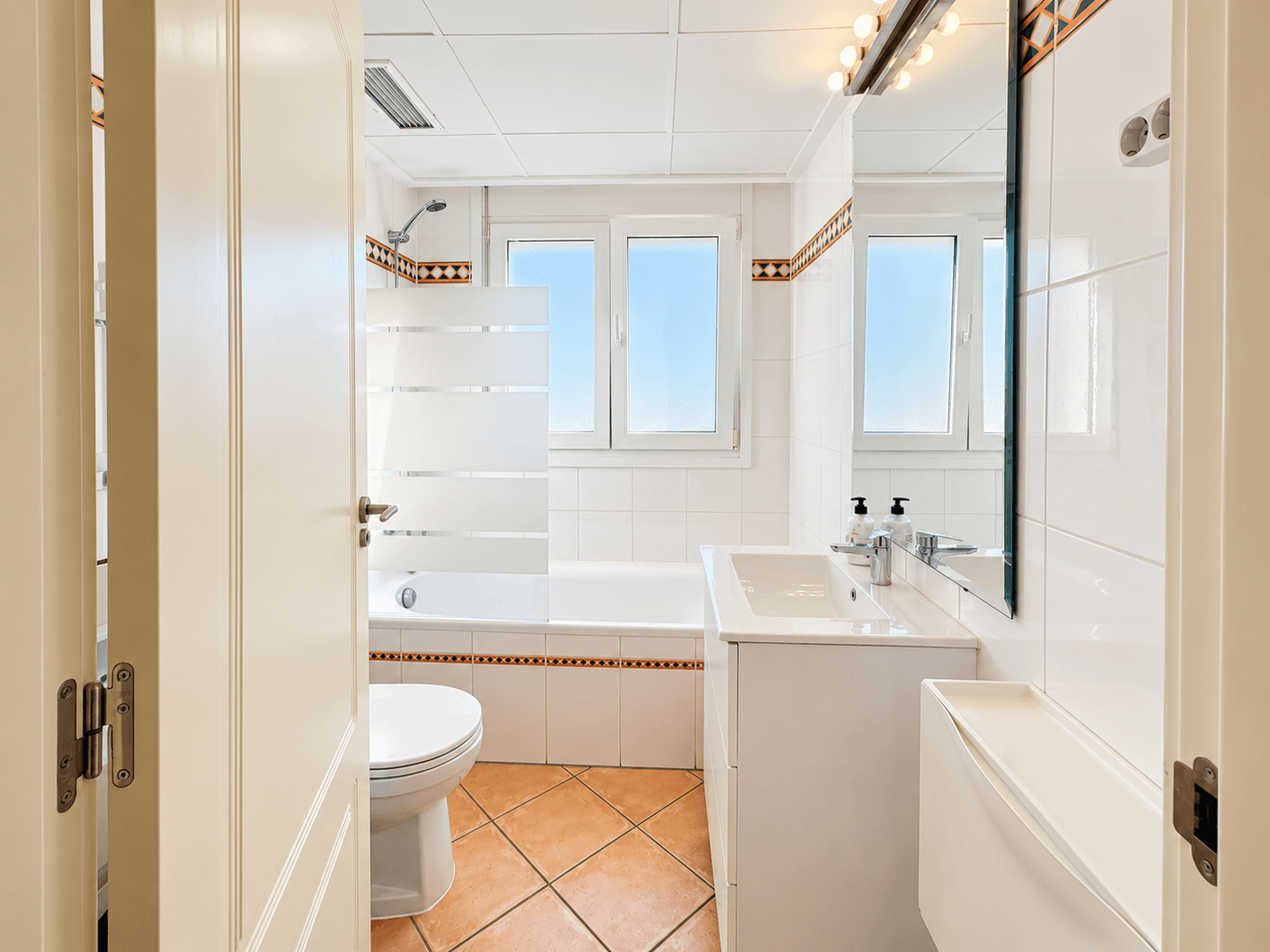 Tussenverdieping Appartement met 2 slaapkamers in Altaona Golf and Country Village - 10