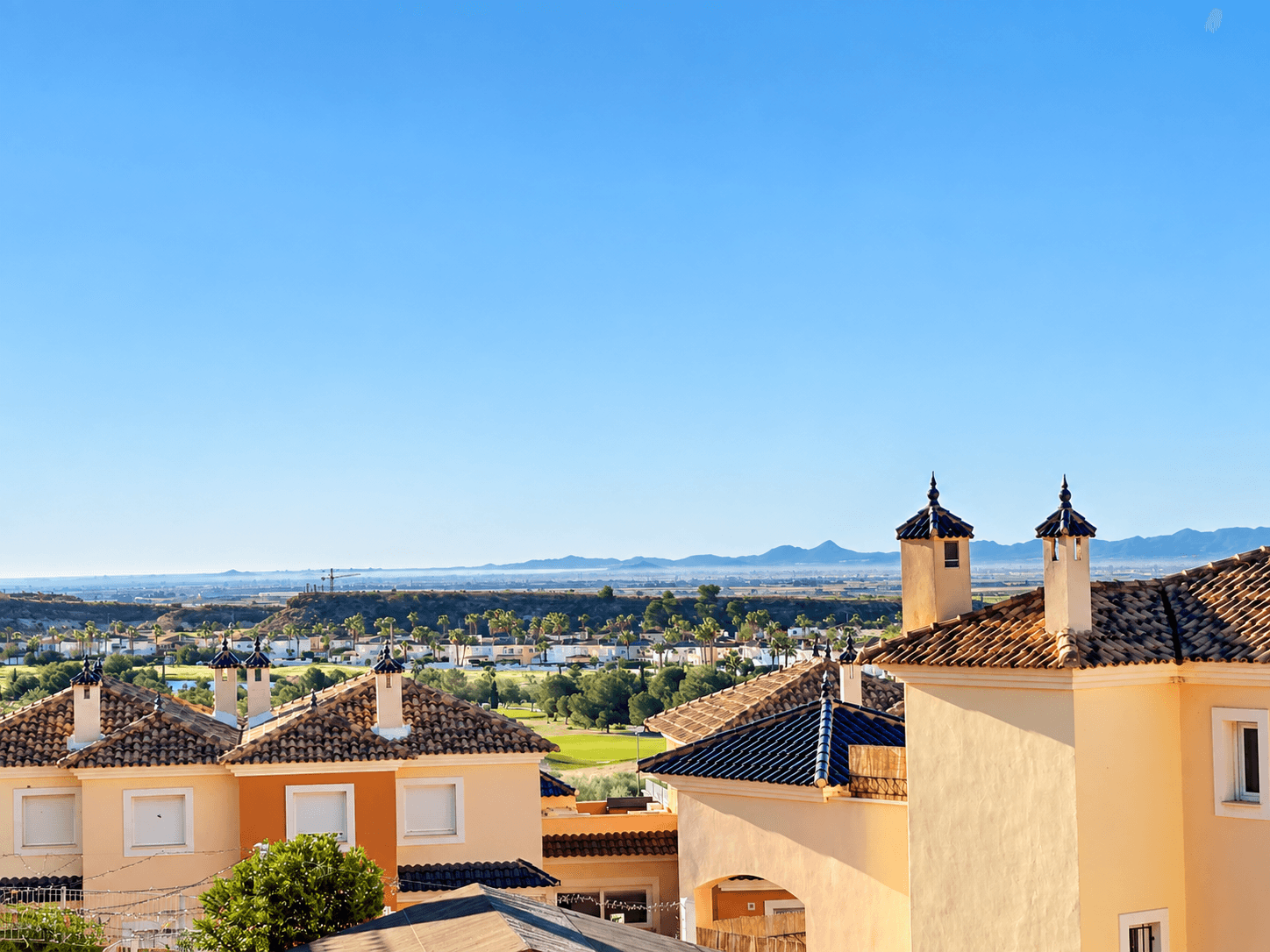 Tussenverdieping Appartement met 3 slaapkamers in Altaona Golf and Country Village - 2