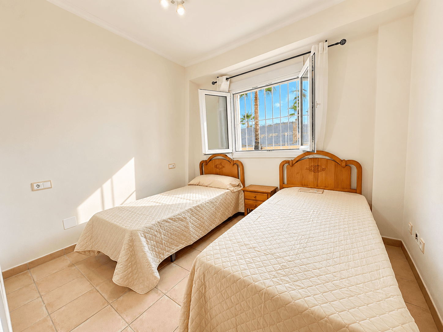 Apartamento Planta Media de 2 dormitorios en Altaona Golf and Country Village - 22