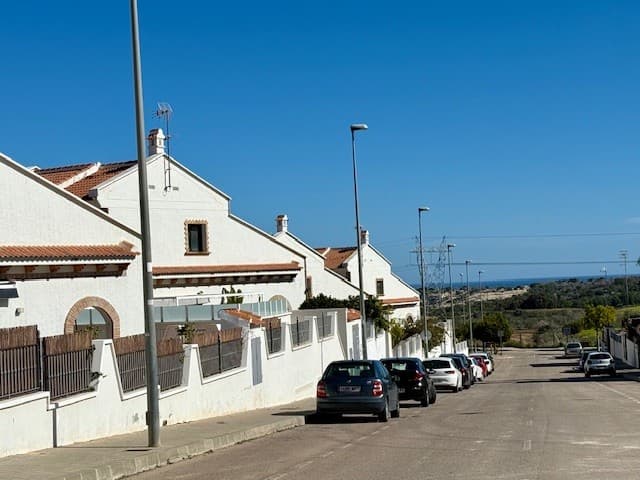 Adosada de 3 dormitorios en San Miguel de Salinas - 26