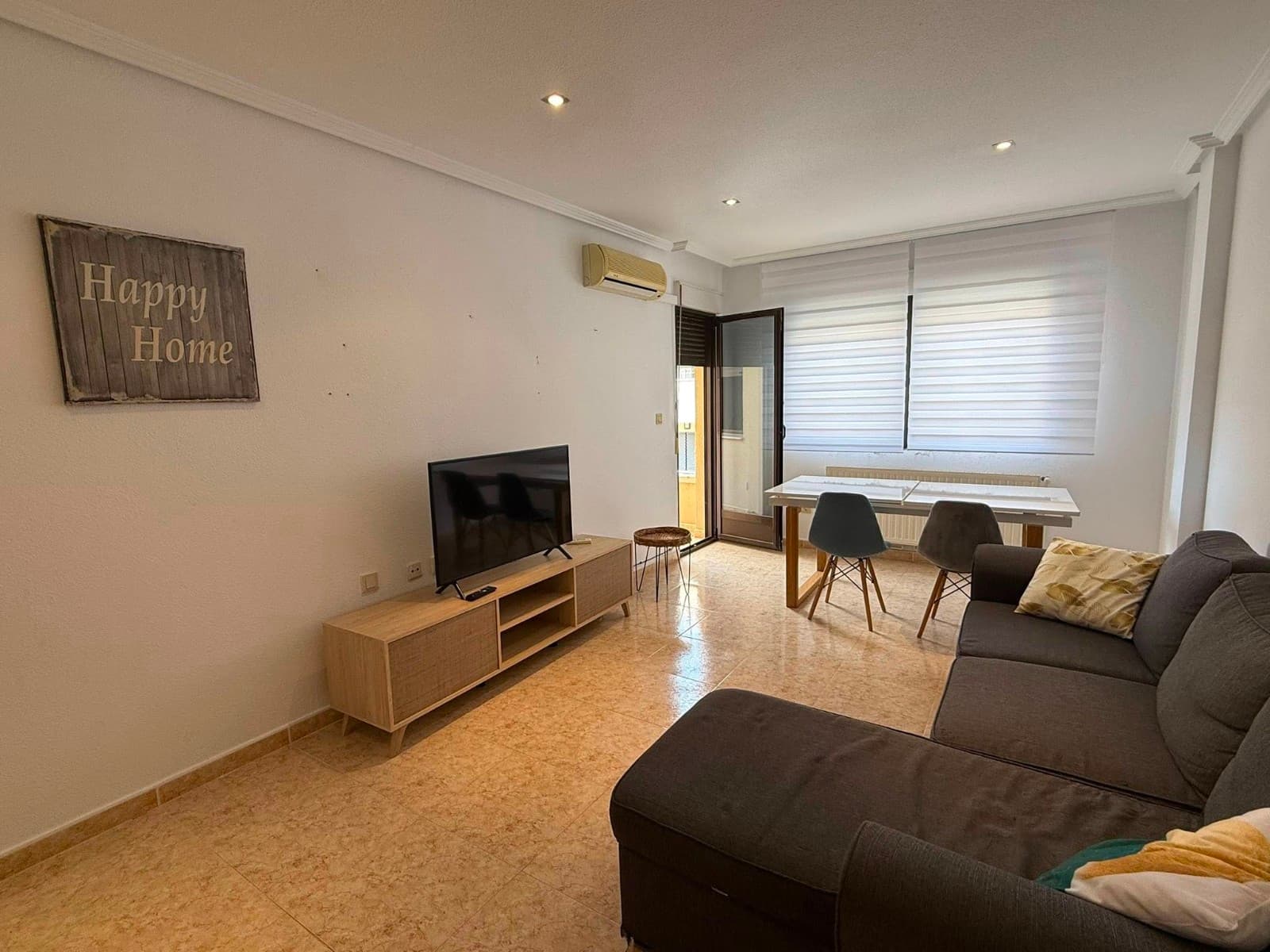 Apartamento Planta Media de 3 dormitorios en San Miguel de Salinas - 7