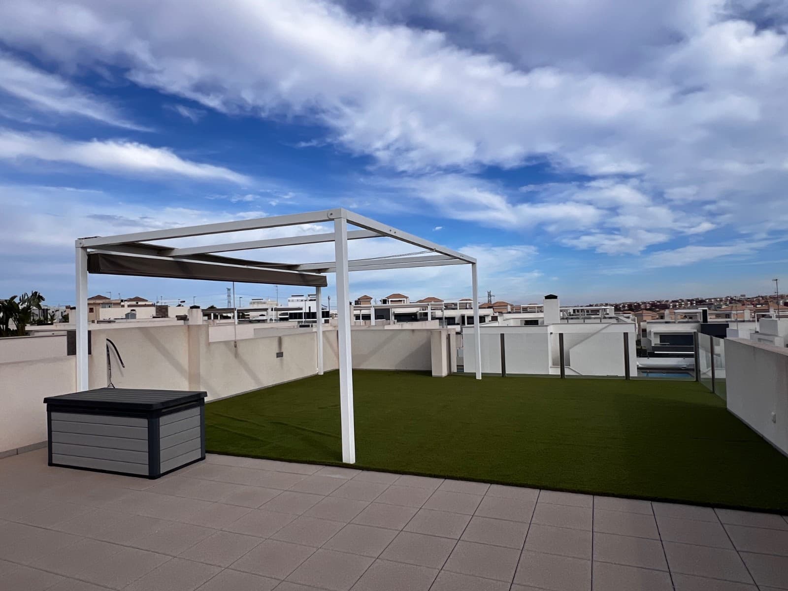 Villa - Chalet de 3 dormitorios en Orihuela Costa - 8
