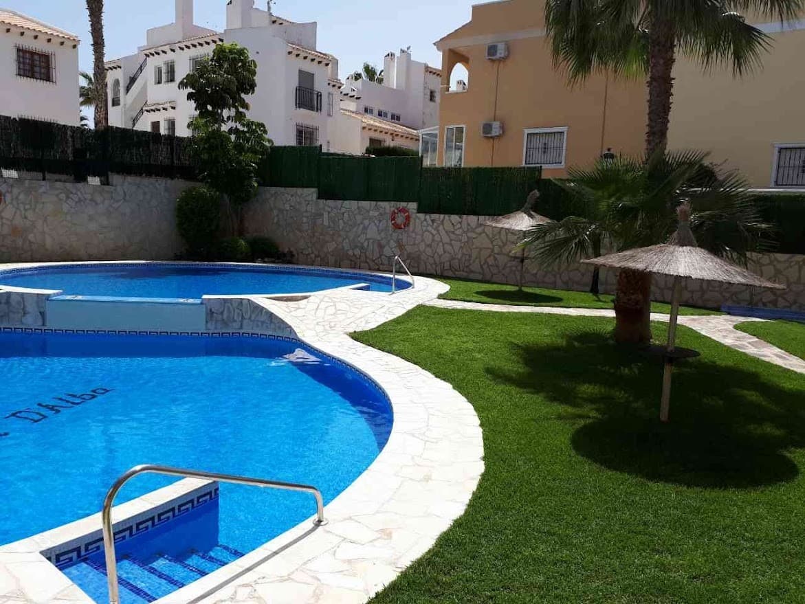 Apartamento Planta Media de 2 dormitorios en Orihuela Costa - 14