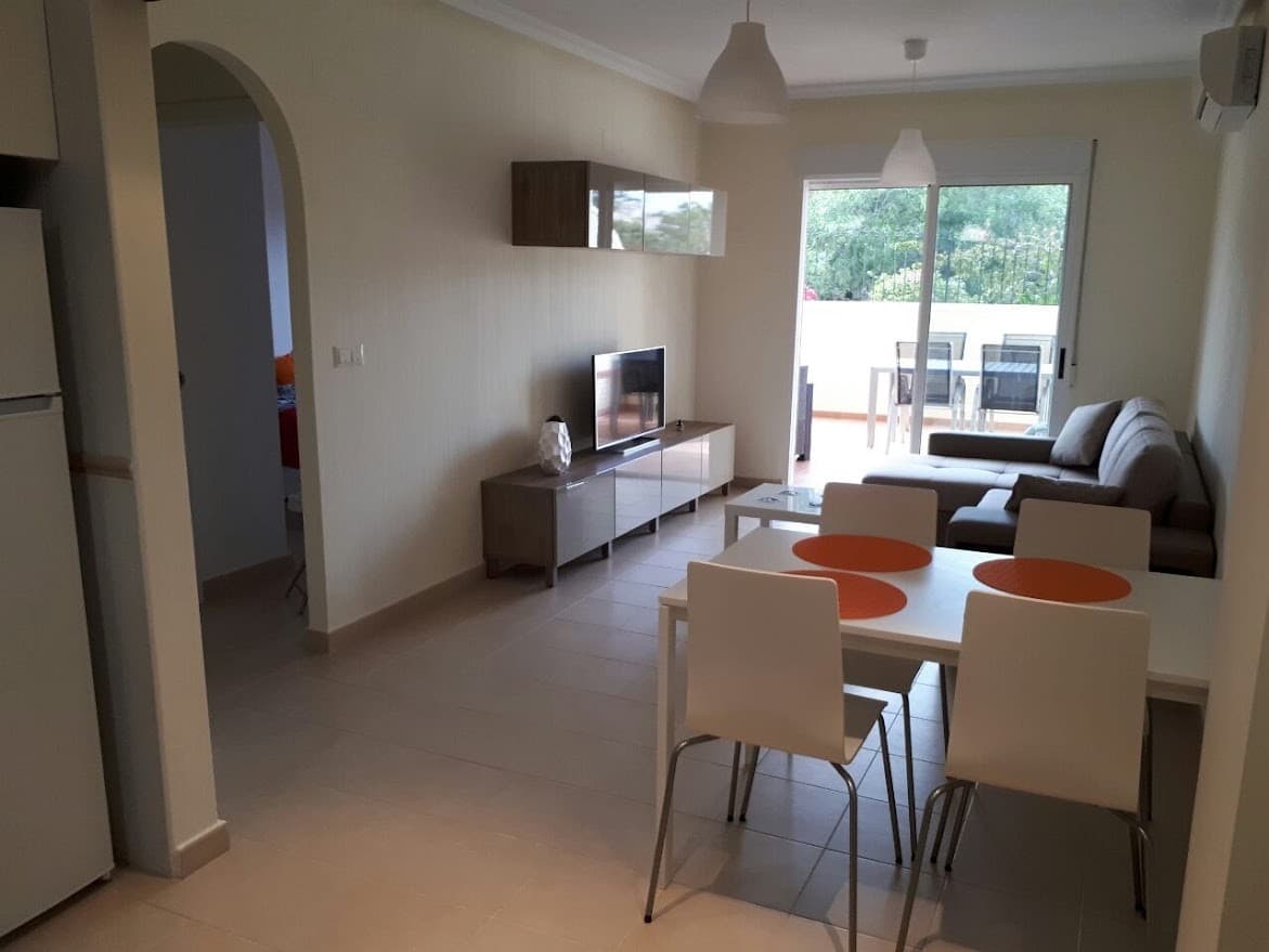 Apartamento Planta Media de 2 dormitorios en Orihuela Costa - 2