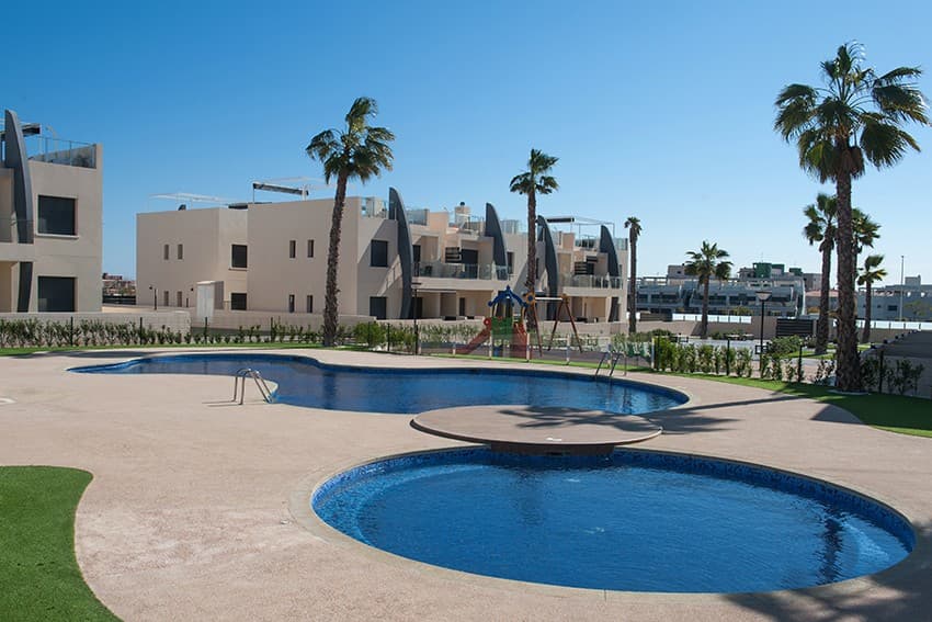Apartamento Planta Media de 2 dormitorios en Pilar de la Horadada - 6