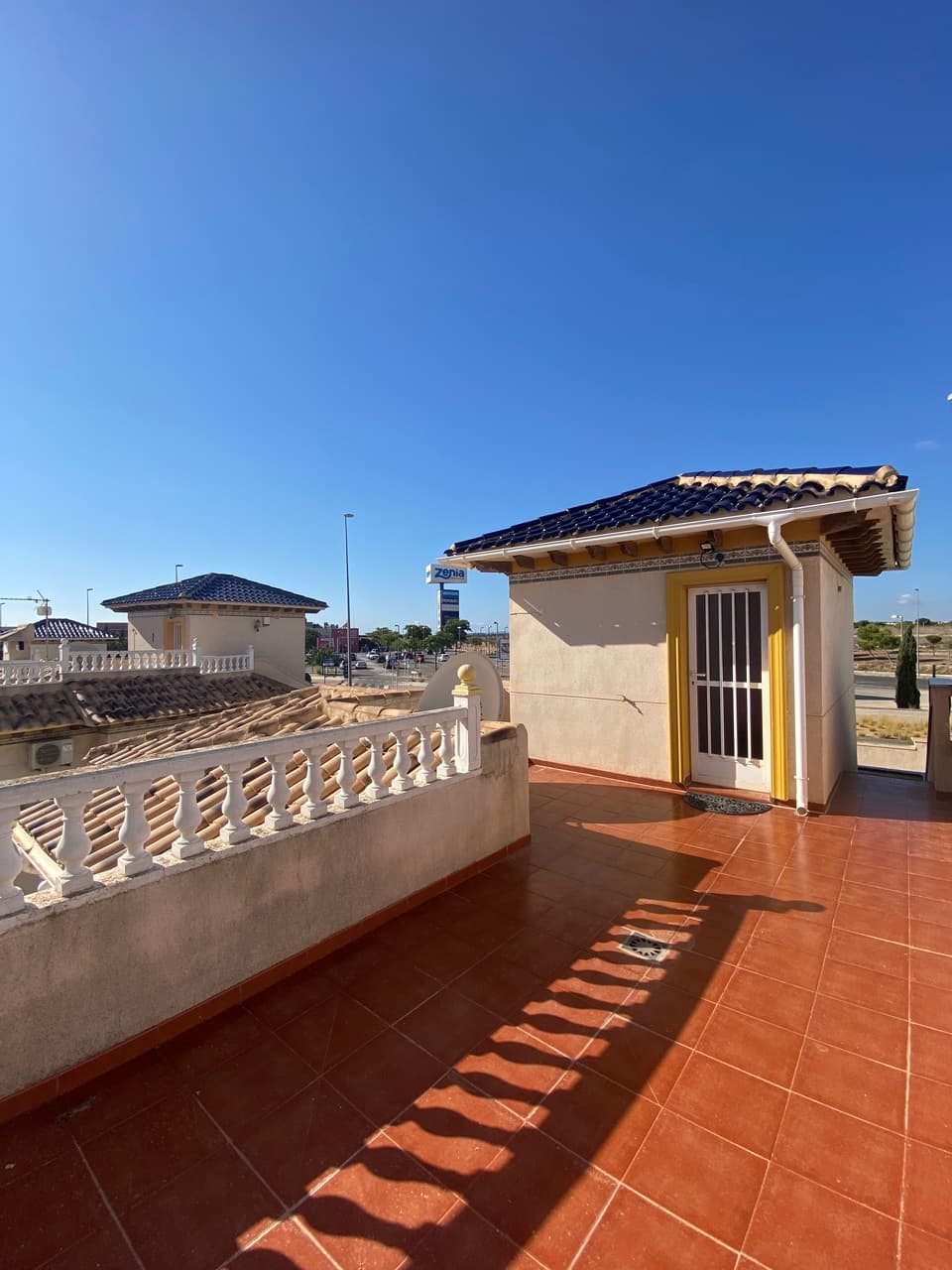 Vrijstaande Villa met 5 slaapkamers in La Zenia - 31