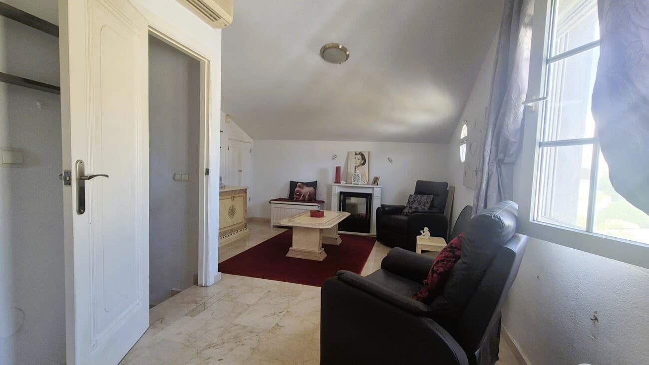 4 bed Townhouse in Los Dolses - 16
