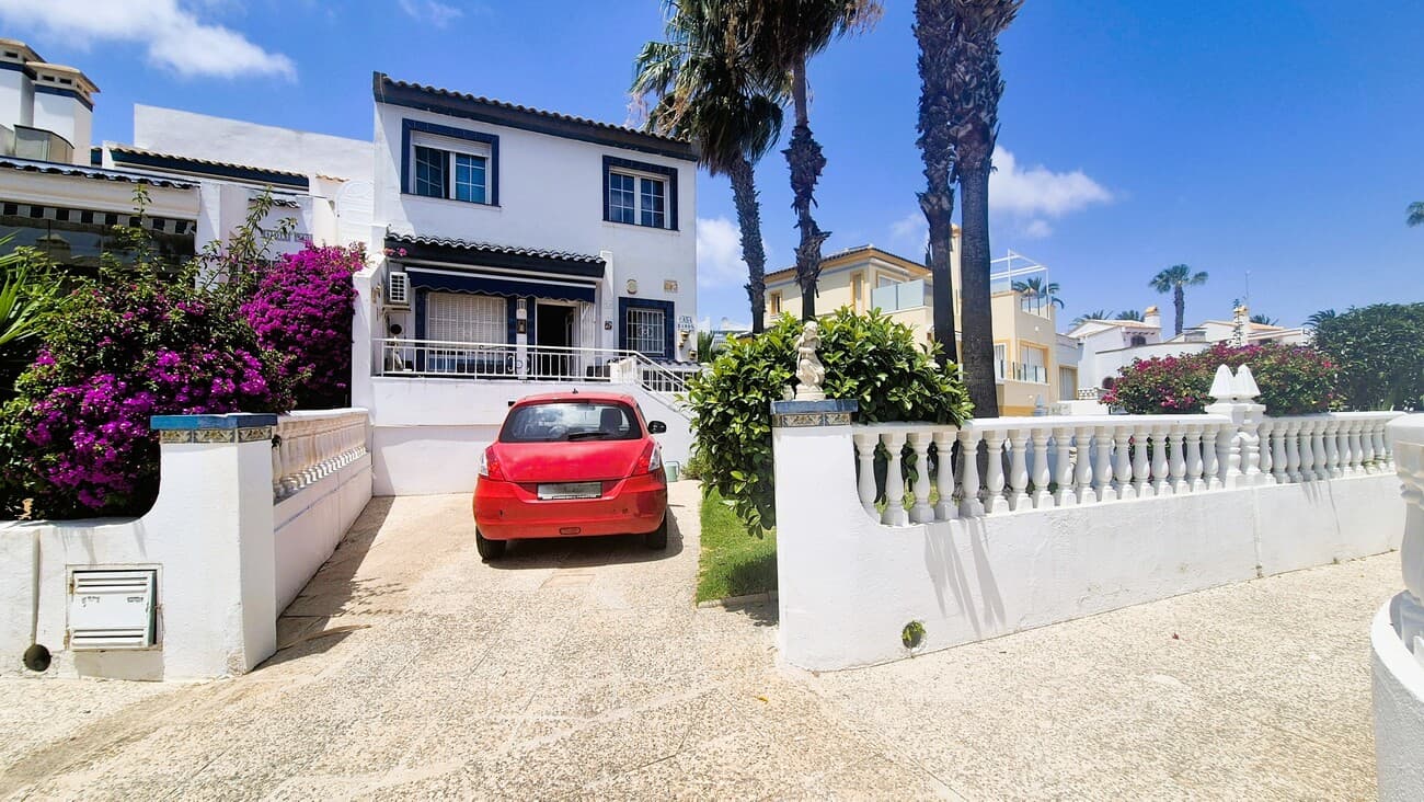 4 bed Townhouse in Los Dolses - 1