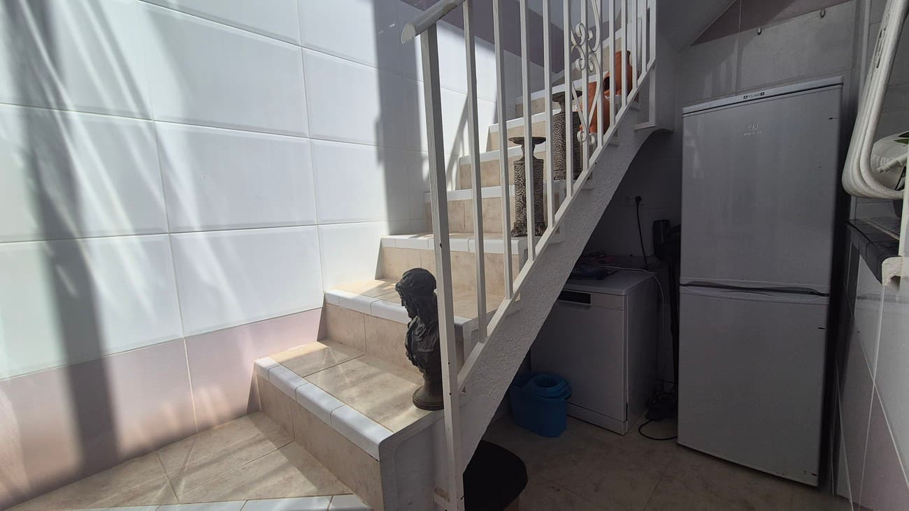 Semi-Vrijstaande Villa met 2 slaapkamers in San Miguel de Salinas - 14