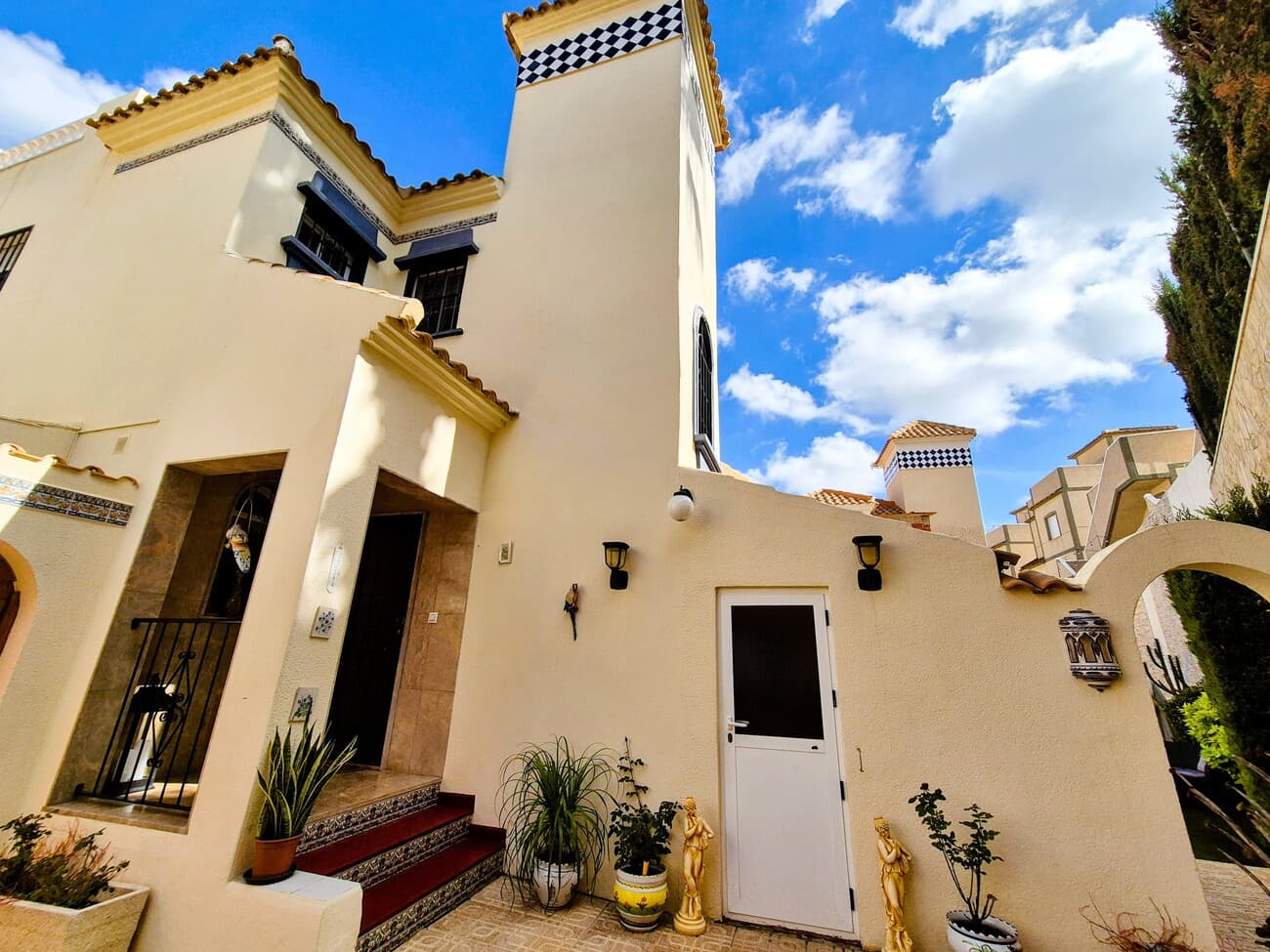 Villa - Chalet de 3 dormitorios en Villamartin - 7