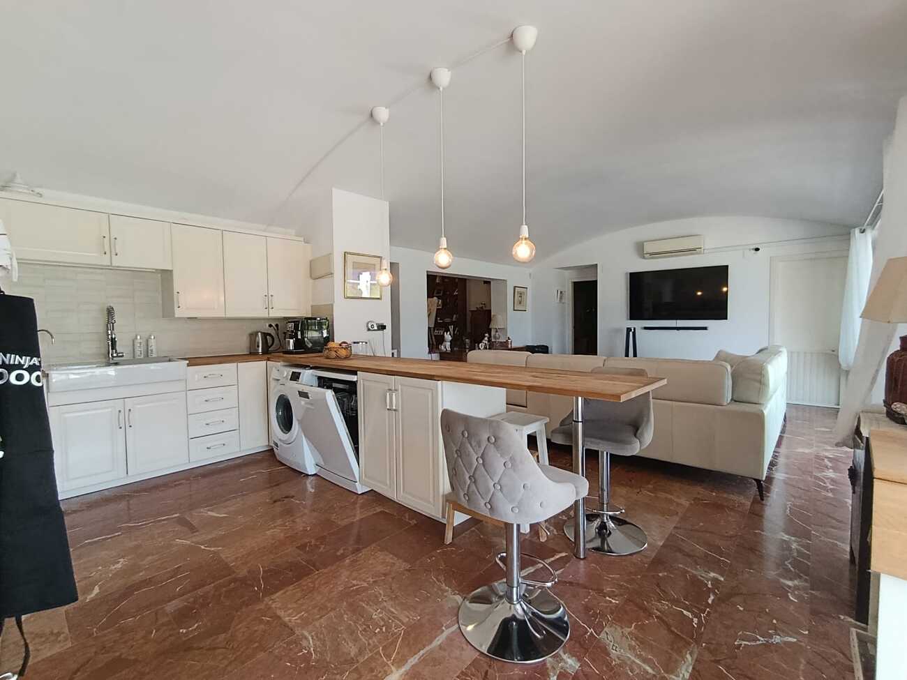 3 bed Middle Floor Apartment in Las Ramblas Golf - 36