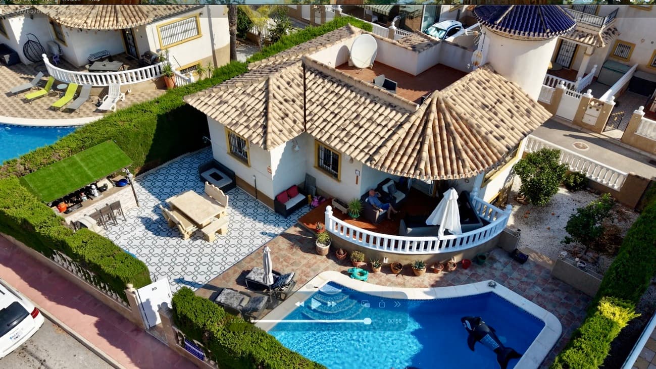 4 bed Detached Villa in Villamartin - 41